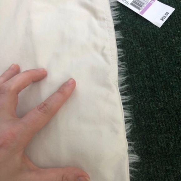 Vineyard Vines Summer Club Shorts - Picture 4 of 10